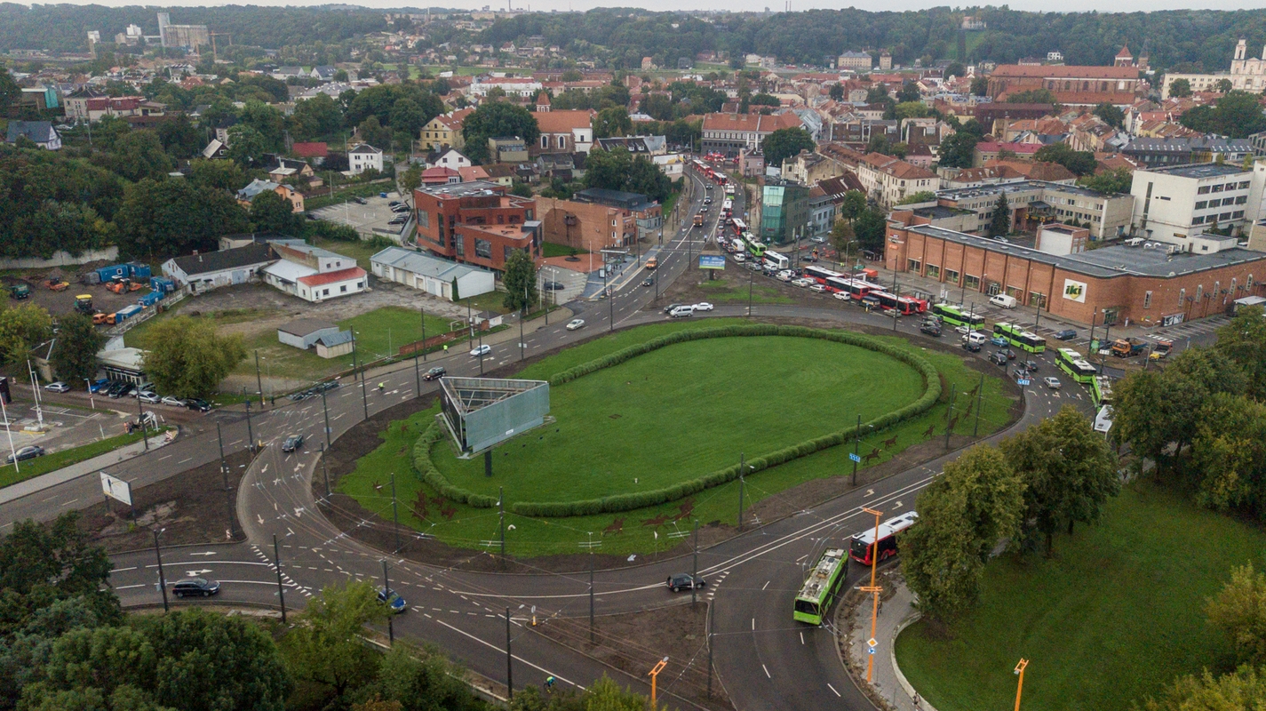 Atnaujintas eismas Pilies žiedu