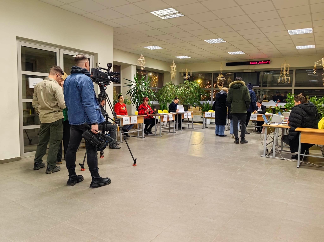 Rinkimai baigėsi – skaičiuojami rezultatai