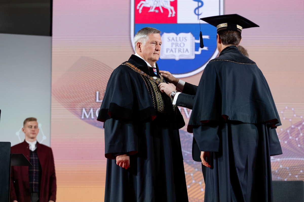 LSMU rektoriaus prof. Rimanto Benečio inauguracijos iškilmės