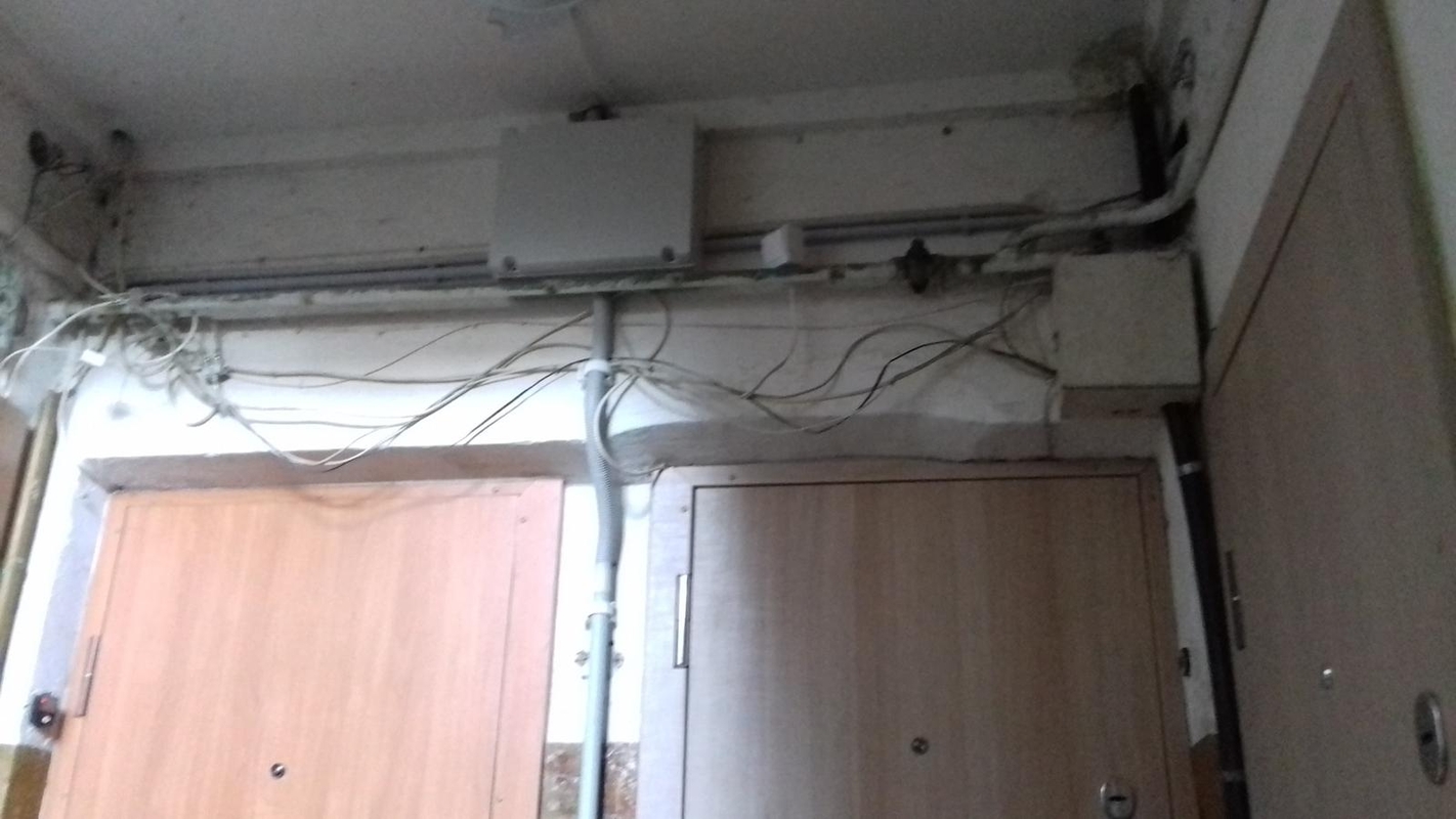Situacija: papildomi laiptinių remonto darbai renovacijos investicijų plane nebuvo numatyti.