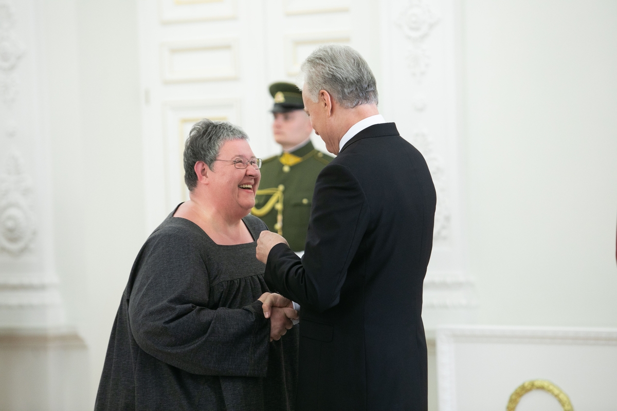 Valstybės apdovanojimų įteikimo ceremonija Lietuvos Prezidento rūmuose