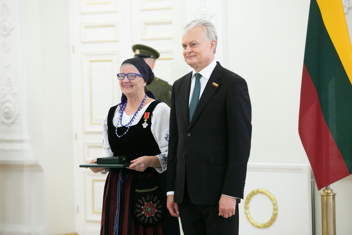 Valstybės apdovanojimų įteikimo ceremonija Lietuvos Prezidento rūmuose