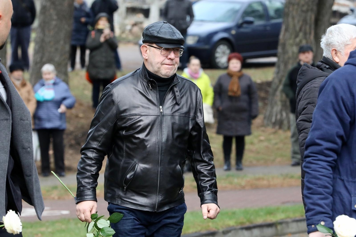 V. Cololo atgulė amžinojo poilsio