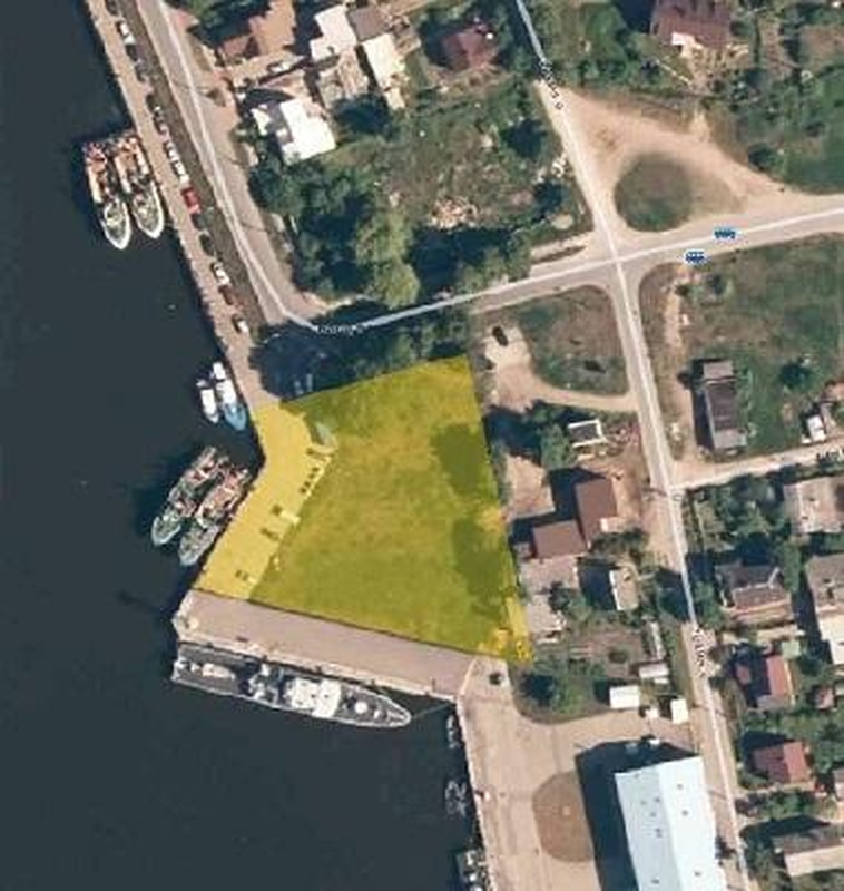Pasirinkimas: naujoji Uosto direkcijos laivyno bazė kursis siauroje dalyje tarp žvejų uostelio, karinės prieplaukos ir gyvenamųjų namų.