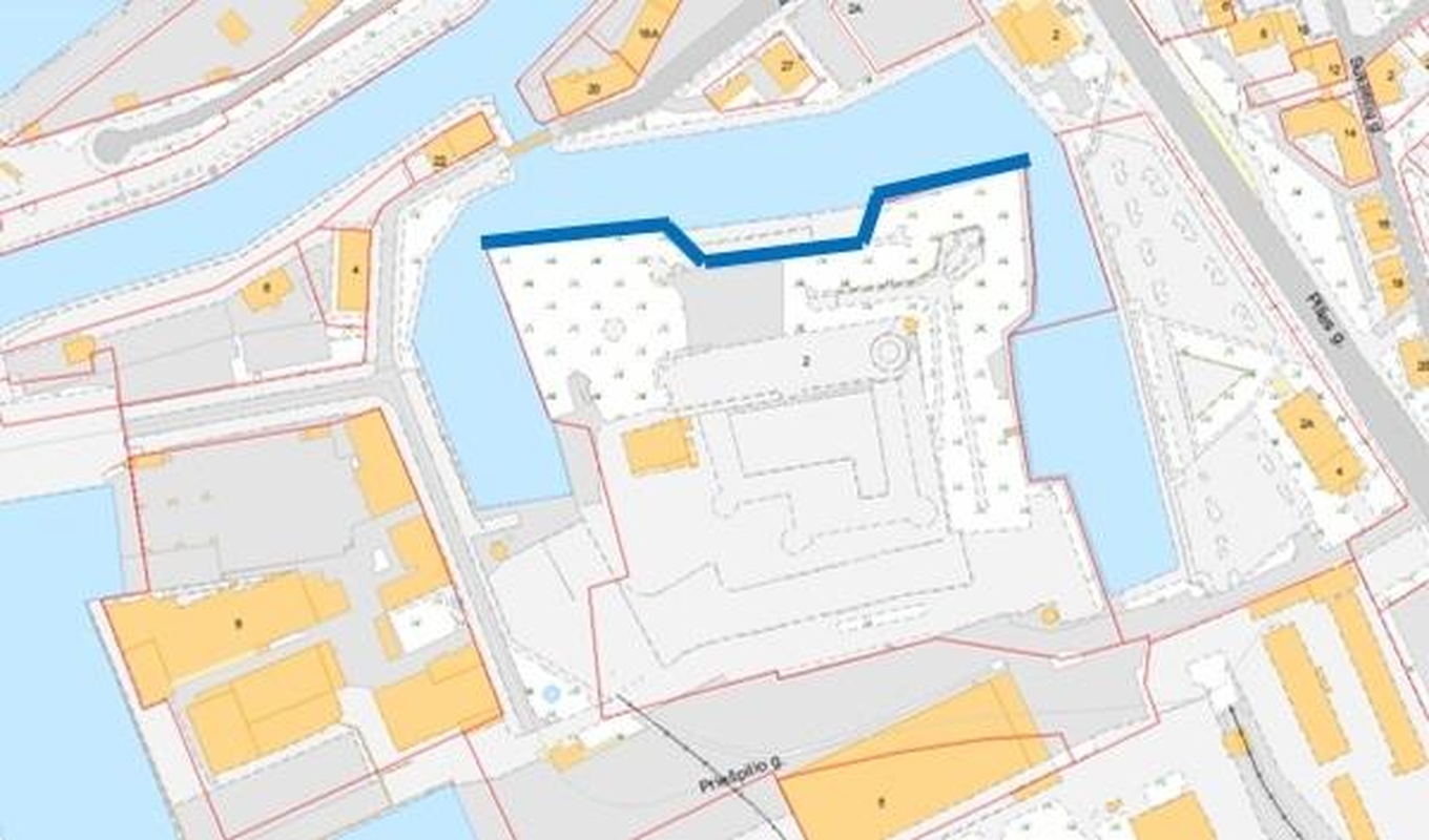 Vieta: istorinių laivų krantinė nesutvarkyta ir beveik nenaudojama.