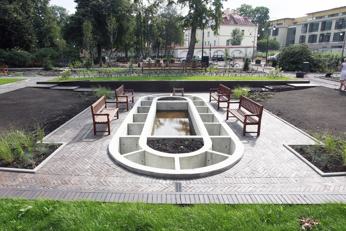 Žvilgsnis į netrukus atsidarysiantį Bernardinų sodą