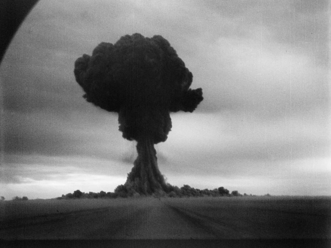 1949 m. rugpjūčio 29 d. Sovietų Sąjunga išbandė pirmąją atominę bombą.