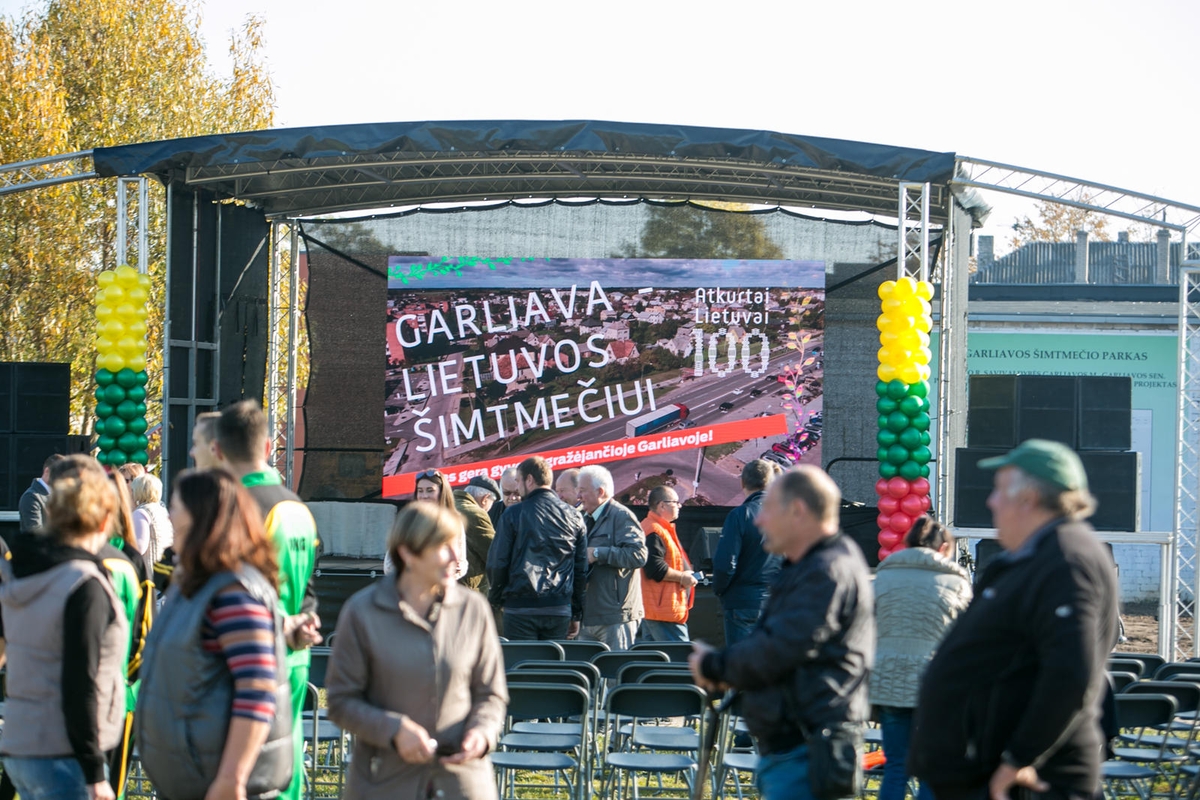 Šventė Garliavos Šimtmečio parke