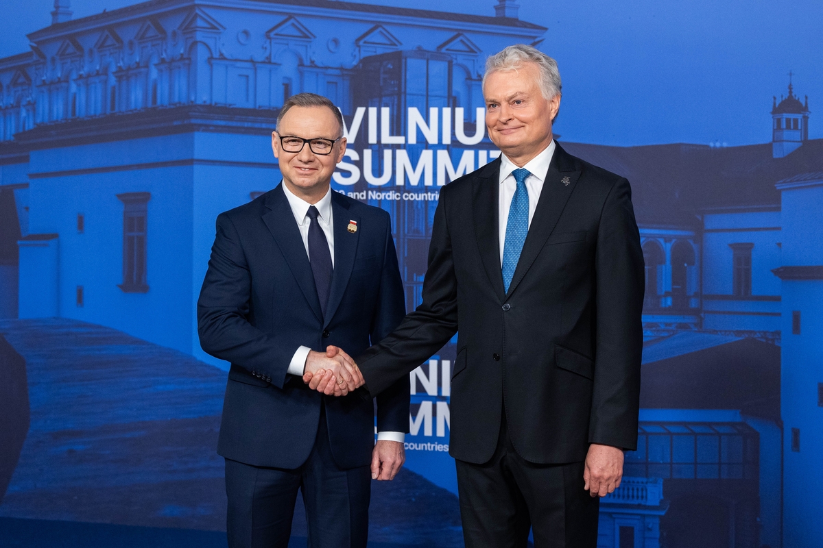 Kadenciją baigiantis Lenkijos prezidentas pajūryje susitiks su Nausėda