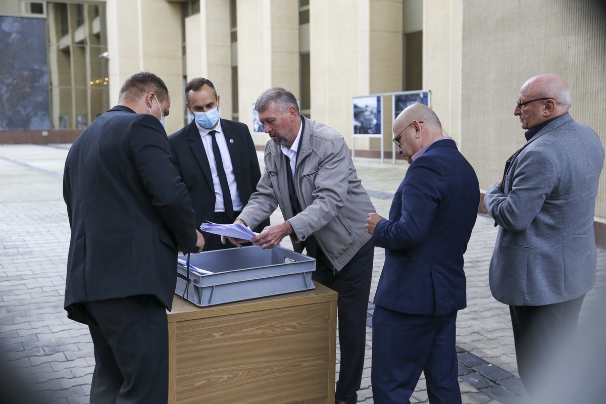 Seimo pirmininkė susitiko su Šeimų sąjūdžio aktyvistais