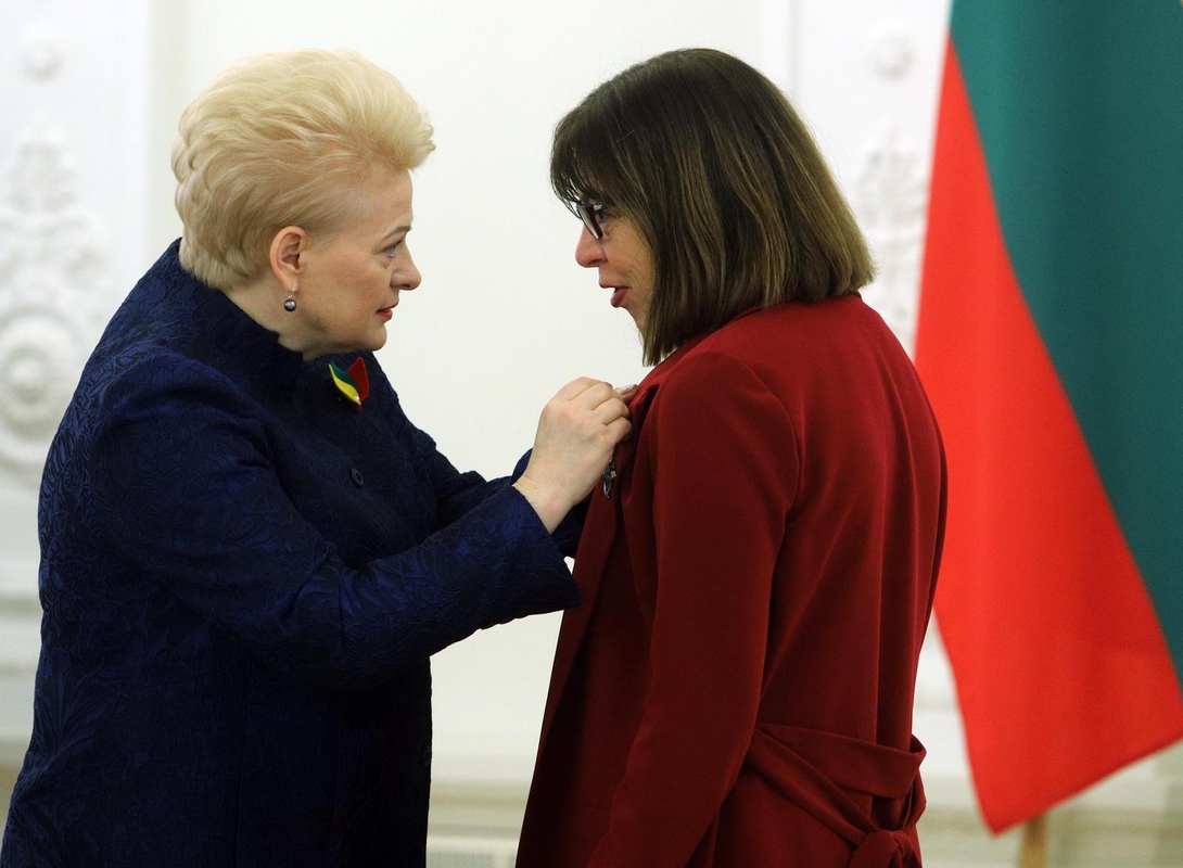 Prezidentūroje įteikti valstybiniai apdovanojimai
