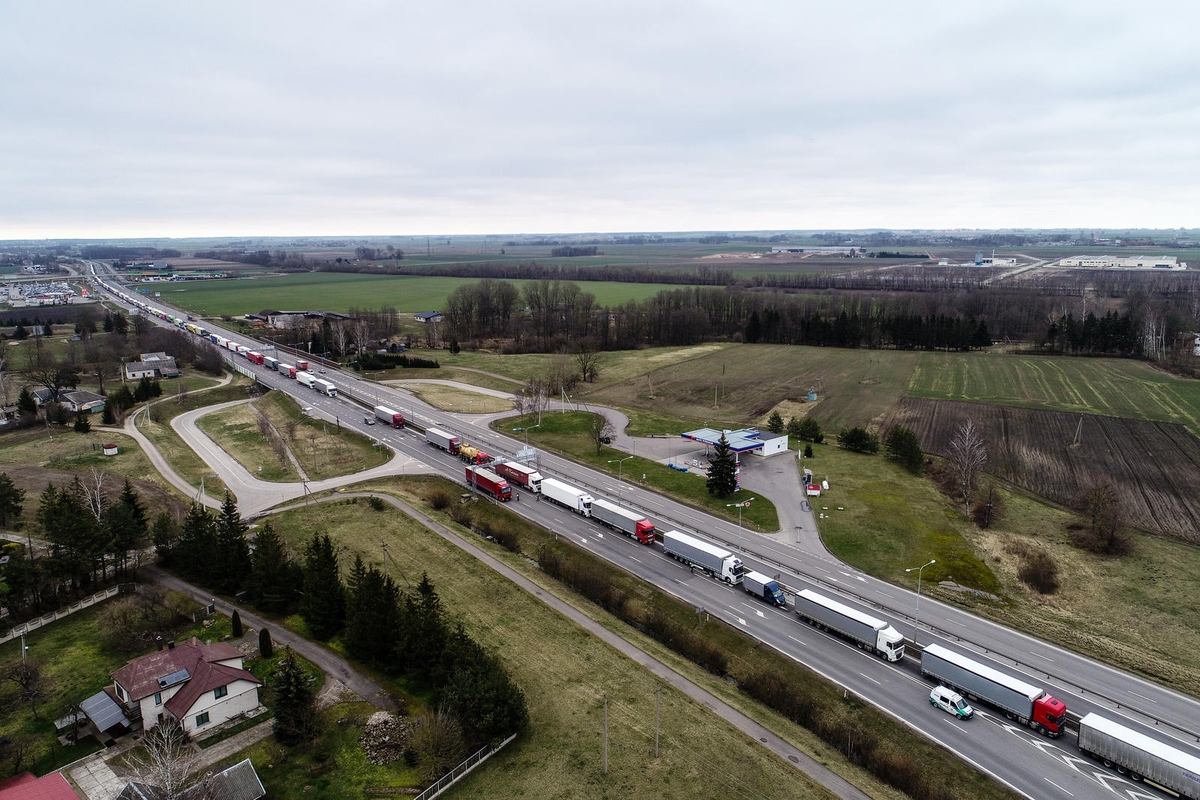 Vilkikų eilės Lietuvos pasienyje su Lenkija
