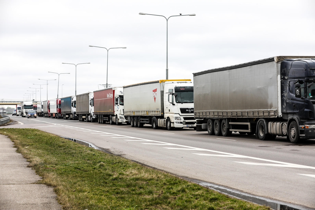 Vilkikų eilės Lietuvos pasienyje su Lenkija