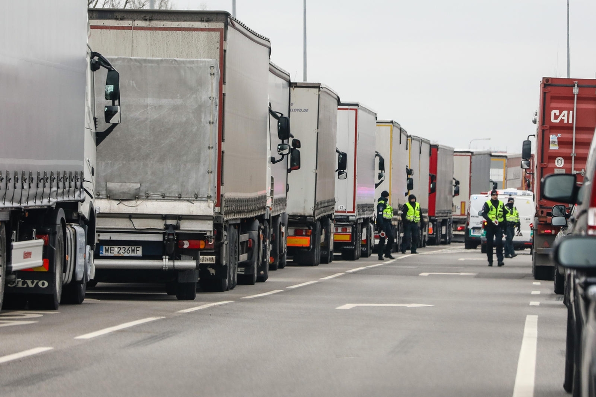 Vilkikų eilės Lietuvos pasienyje su Lenkija