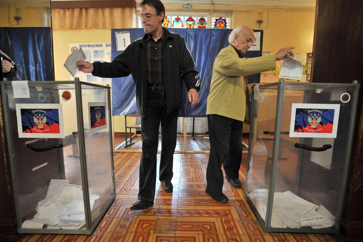 Referendumas dėl nepriklausomybės Rytų Ukrainos Donecko ir Luhansko srityse