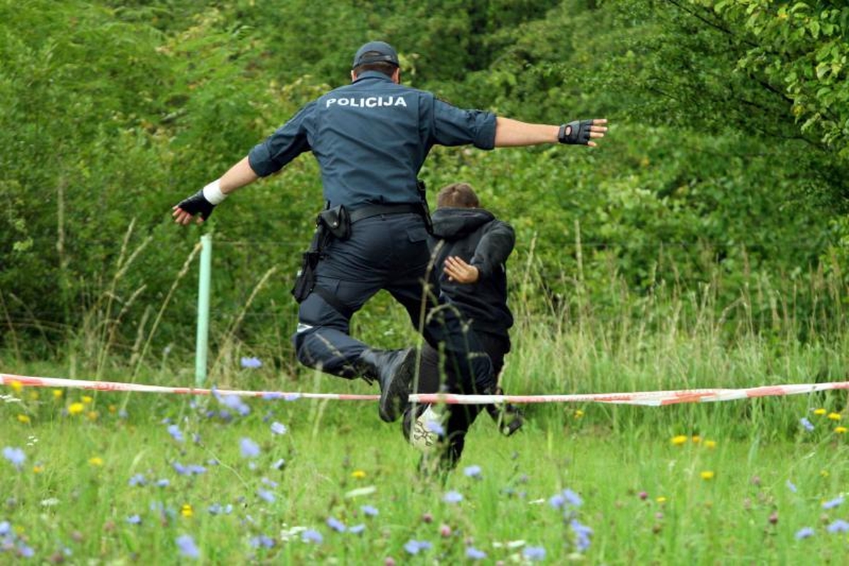 Kaune prisidirbęs pareigūnas užuovėją rado Palangoje