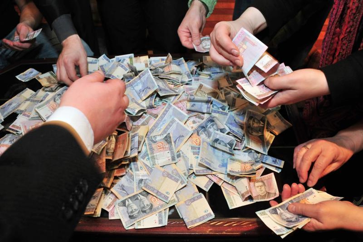 Paskelbtas 100 turtingiausių lietuvių sąrašas