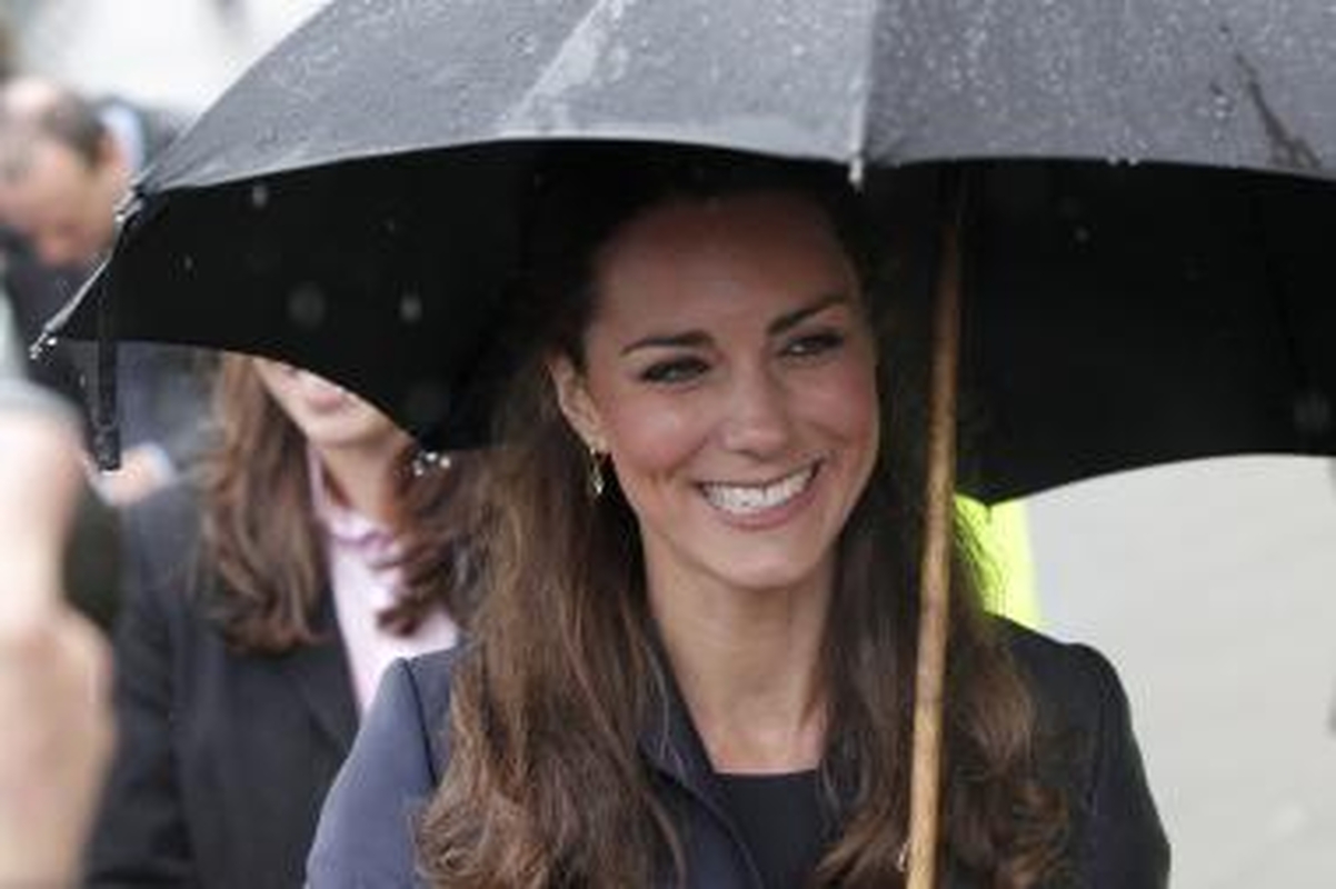 Kate Middleton tėvai vestuvėms ketina išleisti 100 tūkst. svarų