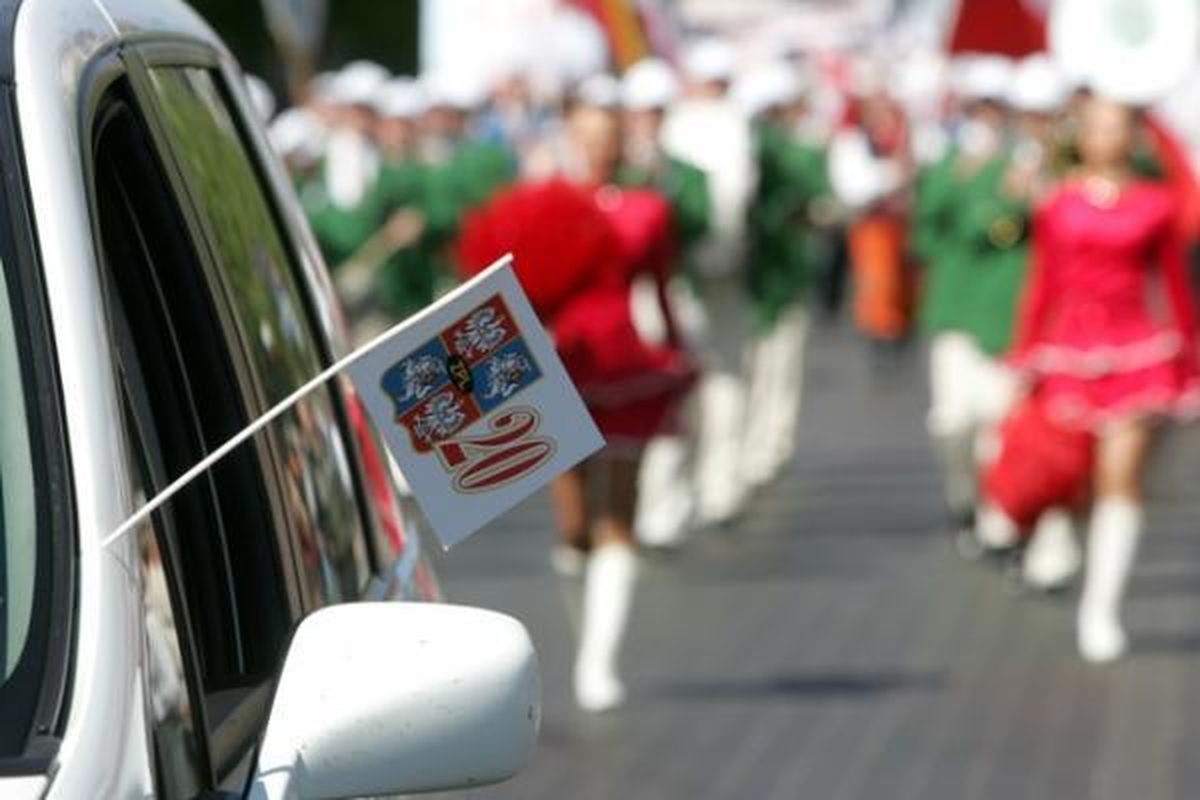 Lietuvos lenkų sąjunga jubiliejų šventė eitynėmis (papildyta)
