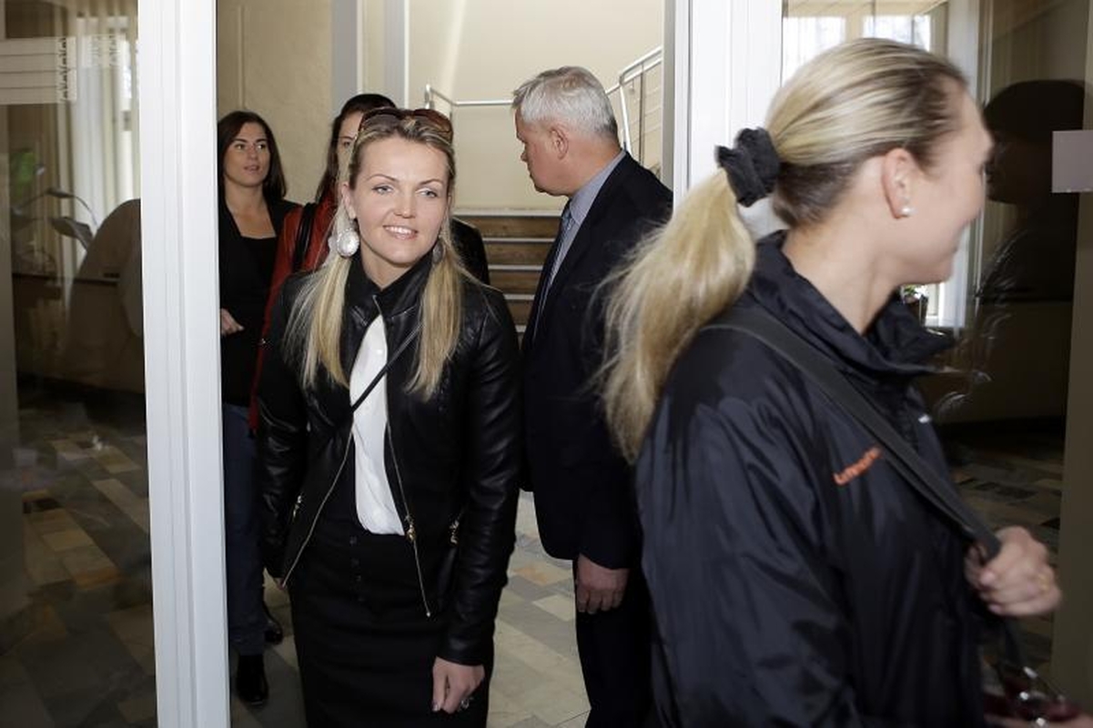 „Fortūnos“ krepšininkėms – miesto vadovų gėlės