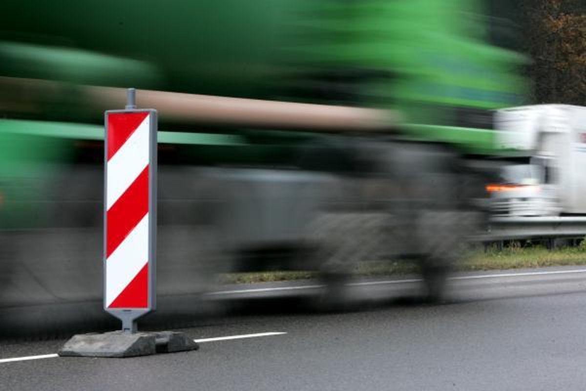 Vilnius–Kaunas: lietuviškomis dešromis grįsta magistralė