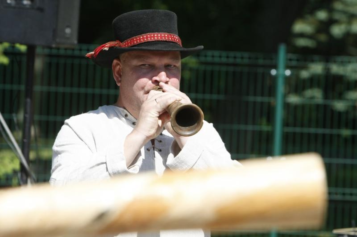 „Vėlungio“ stovykla  baigėsi dainomis   