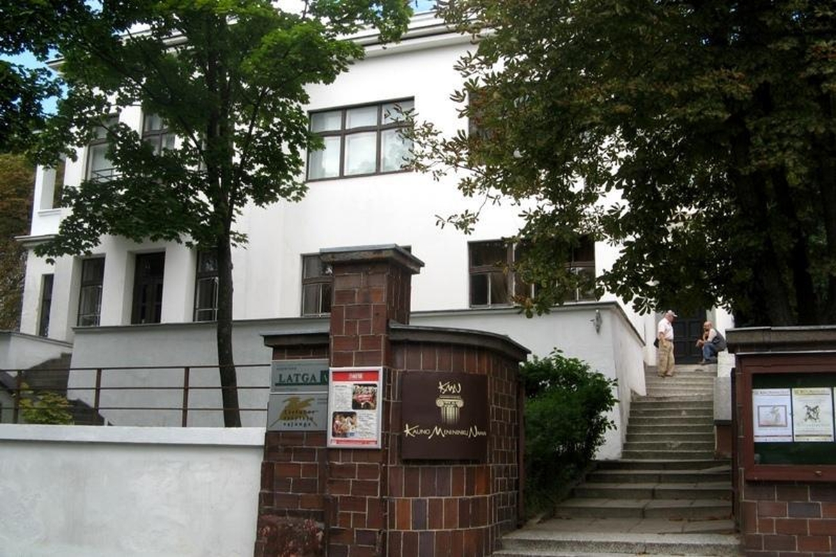 Kauno menininkų namuose – koncertas vėžiu sergantiems vaikams paremti