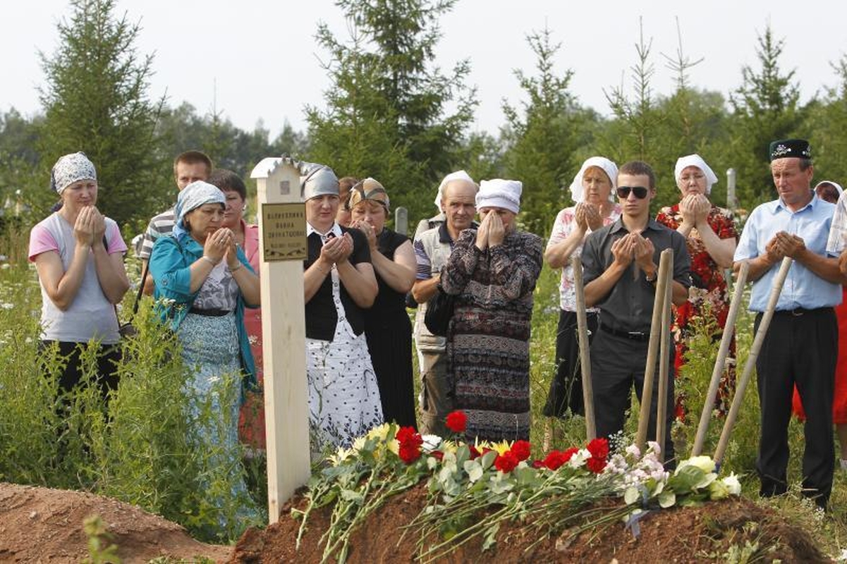 „Bulgarijos“ drama tebesitęsia, iškelta 90 kūnų