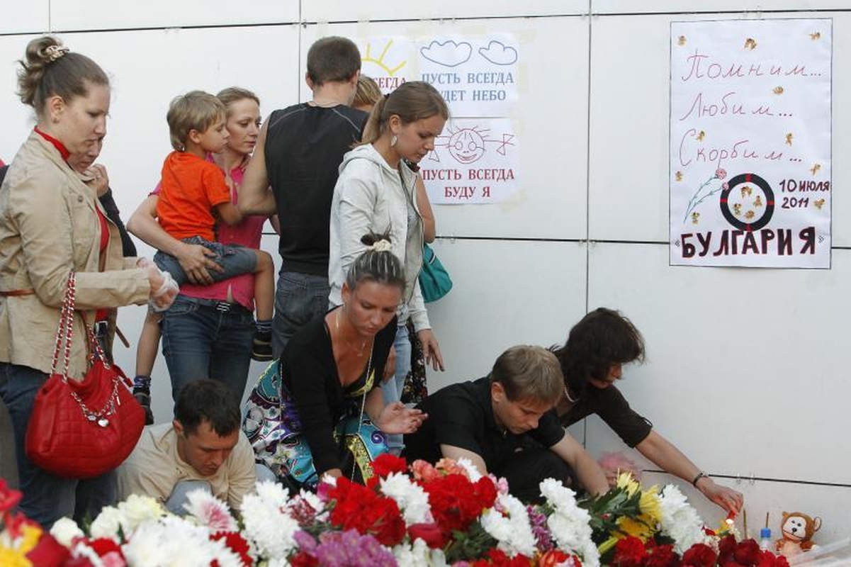 „Bulgarijos“ drama tebesitęsia, iškelta 90 kūnų
