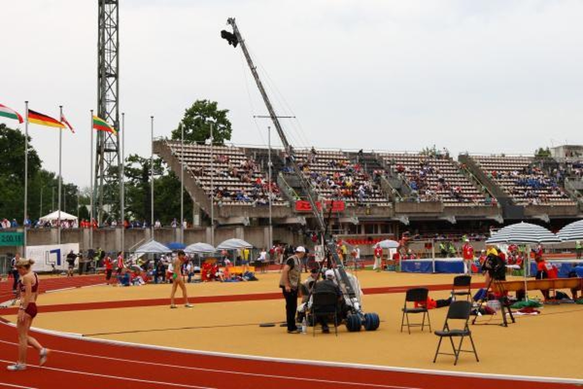 Lengvosios atletikos čempionatas: pirmoji diena