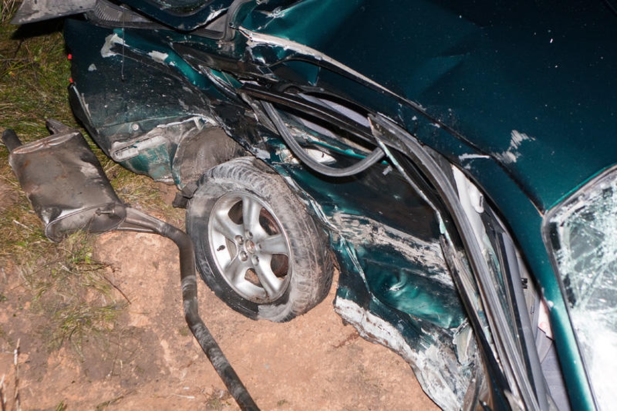 Per avariją trūko automobilio „Opel“ saugos diržai