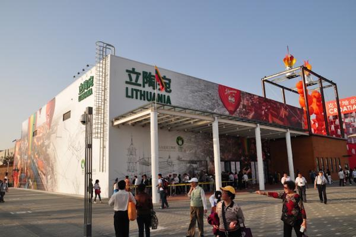 Pirmieji įspūdžiai iš Lietuvos paviljono parodoje „Expo 2010“