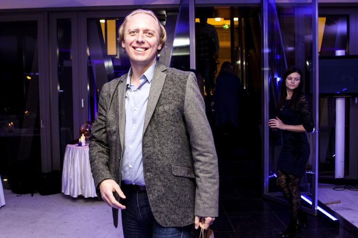 Televizijos pristatyme šėlo ir politikai, ir šou žvaigždės