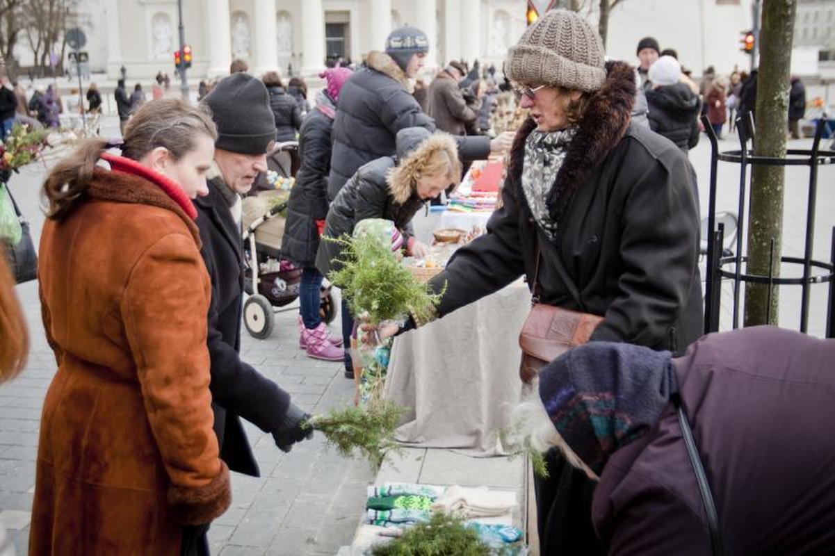 Verbų sekmadienį Vilniuje – tautodailininkai ir verbų pardavėjai