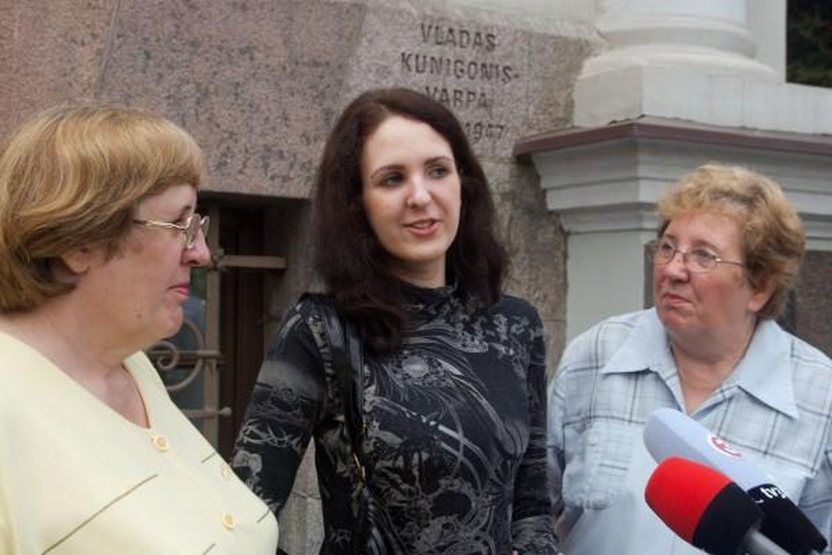 Seimo kontrolierius nerado įrodymų, kad E.Kusaitė buvo mušama