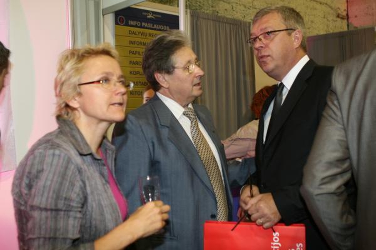 Klaipėdoje šurmuliuoja namų paroda