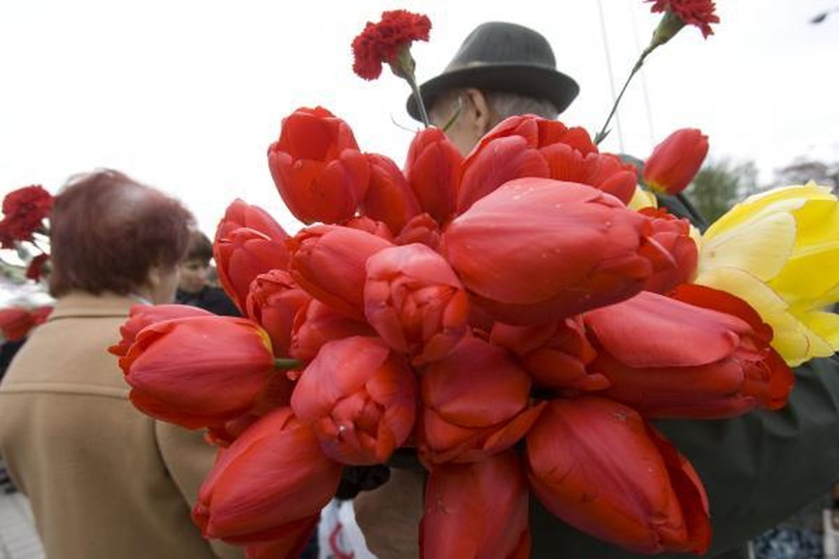 Veteranų eitynes Vilniuje lydėjo priešiški šūkiai (papildyta 15.50 val.)