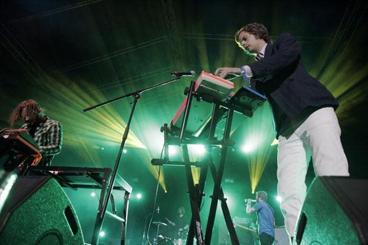 Lauktieji “Empire of the sun” Be2gether” publikos neužkaitino