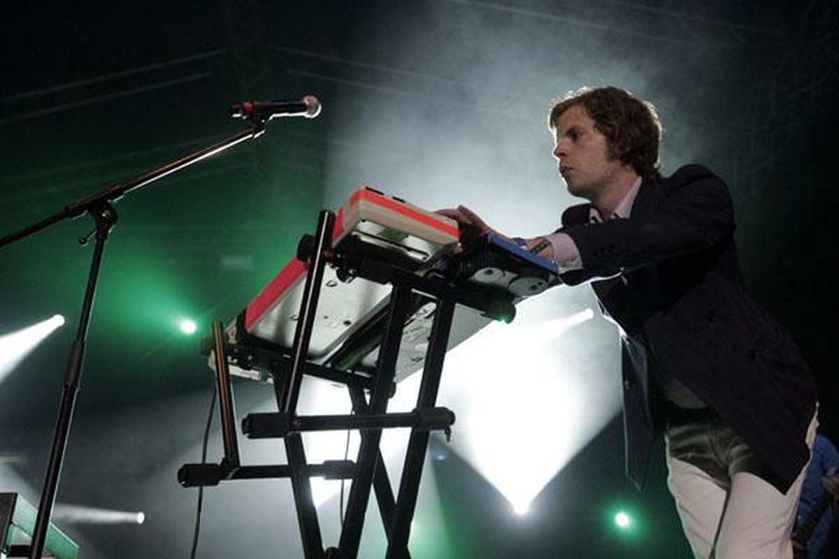 Lauktieji “Empire of the sun” Be2gether” publikos neužkaitino