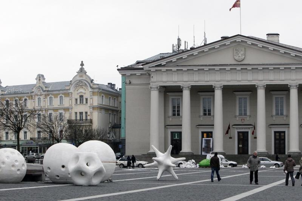 Didžiųjų metų švenčių dvasia apleidžia sostinę