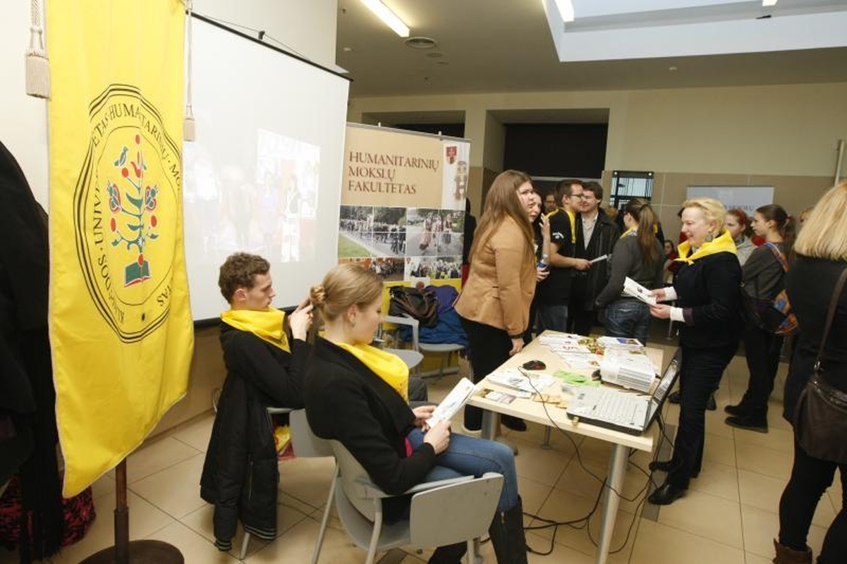 Klaipėdos universitete – būsimų studentų apgultis