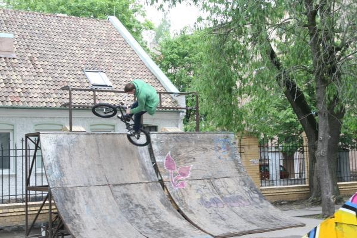 Dėl vienintelio Klaipėdoje skeitparko – paauglių skundai