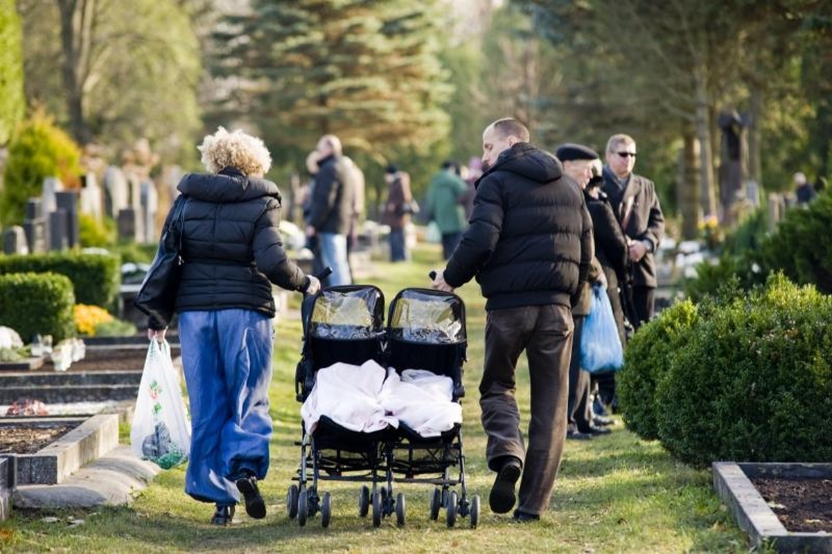 Kapinėse žmonės bendravo su gyvaisiais ir mirusiaisiais