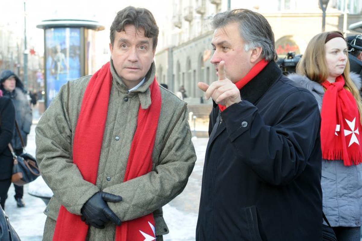 V. Adamkus: turime nepamiršti vienišų žmonių 