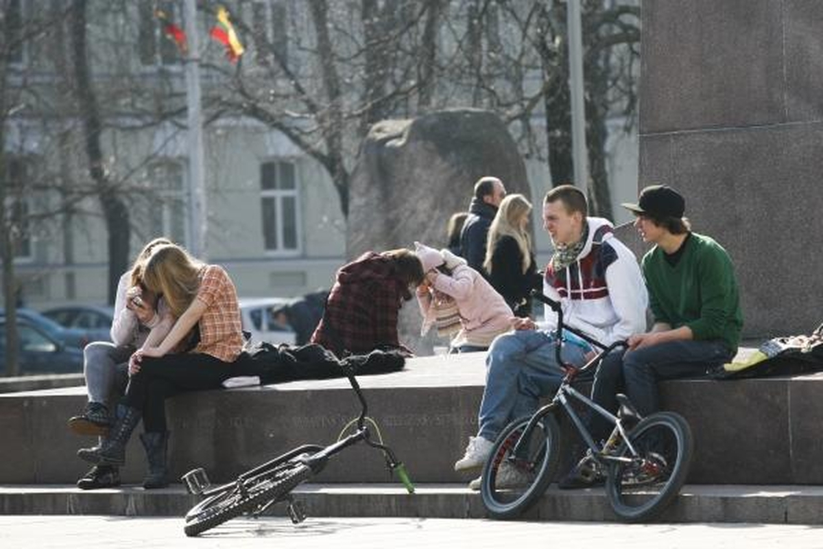 Savaitgalis bus šiltas, džiugins 10 laipsnių šiluma