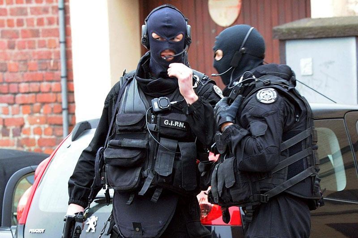 Per naujus reidus Prancūzijoje areštuota dar 10 įtariamų islamistų