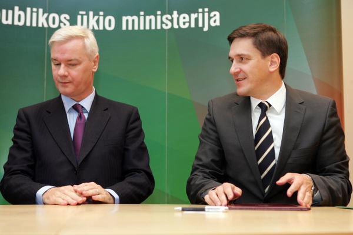 Lietuvos Vyriausybė ir „Barclays“ sukirto rankomis