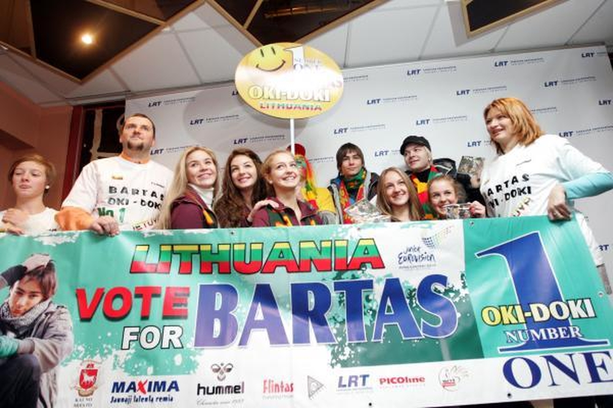 Į "Euroviziją" išlydėtas Bartas: viskas bus "Oki-doki"