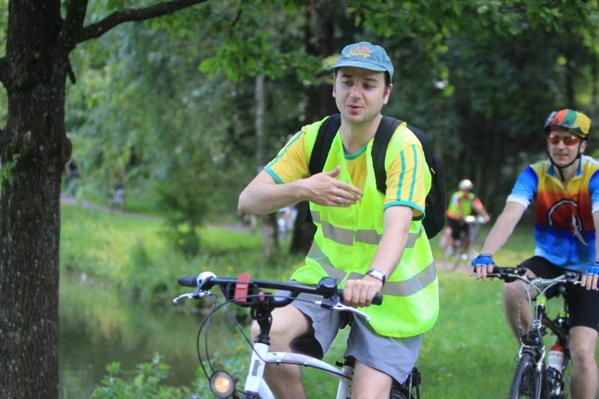 Dviračių entuziastai     tyrinėjo Vilnių