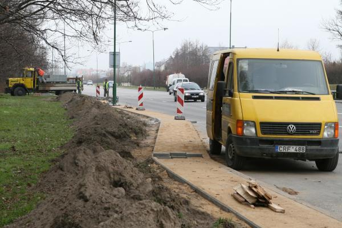 Liepojos gatvėje pakeistos autobusų stotelių vietos